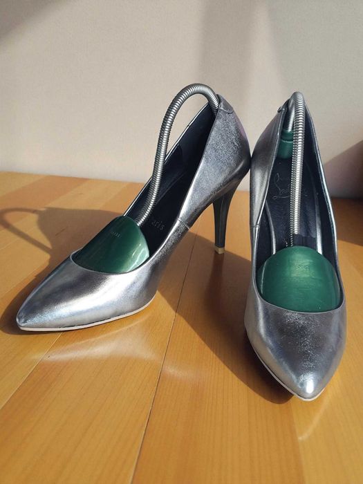 Туфлі сріблястий металік Christian Louboutin Kate 85 Silver розмір 38