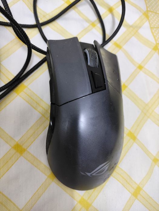 Rato Gaming Asus ROG Gladius