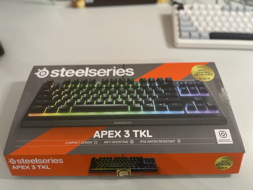 Klawiatura SteelSeries Apex 3 TKL - JAK NOWA! Z ORYG. PUDEŁKIEM!