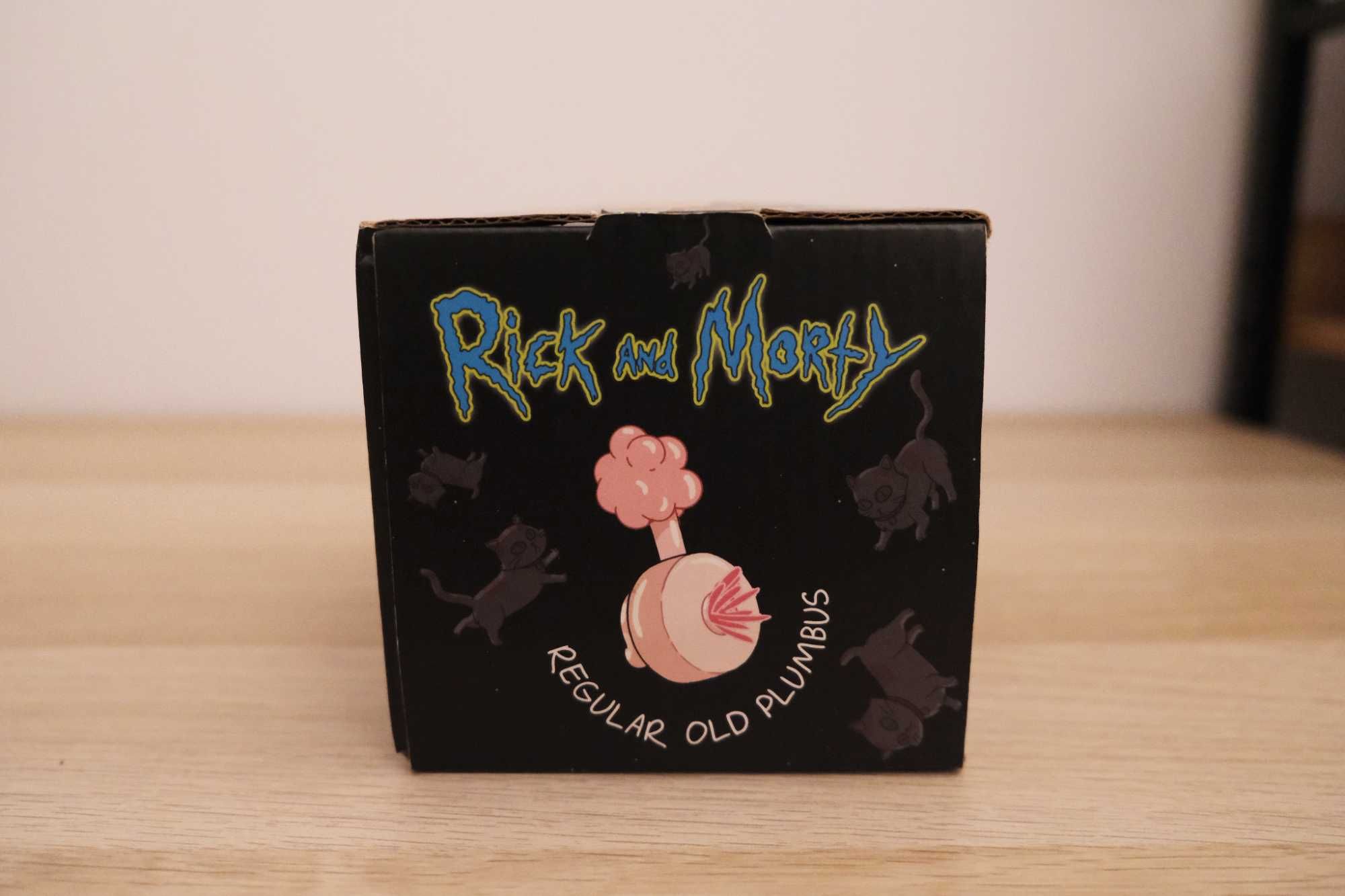 Caneca em formato de Plumbus | Rick and Morty (Como Novo, Nunca Usado)