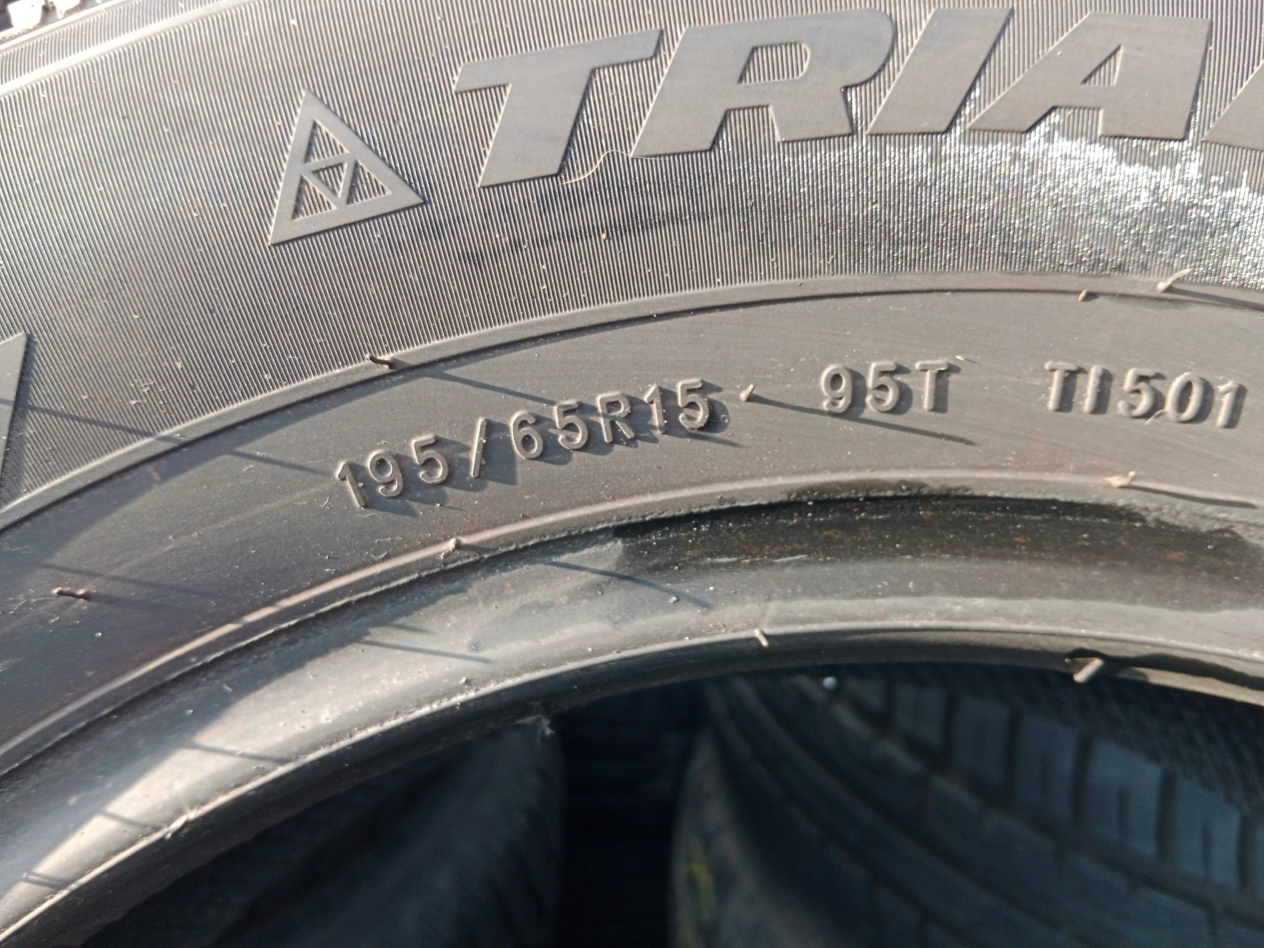 Opona używana 195/65R15 Triangle Icelynx TI501 1szt.
