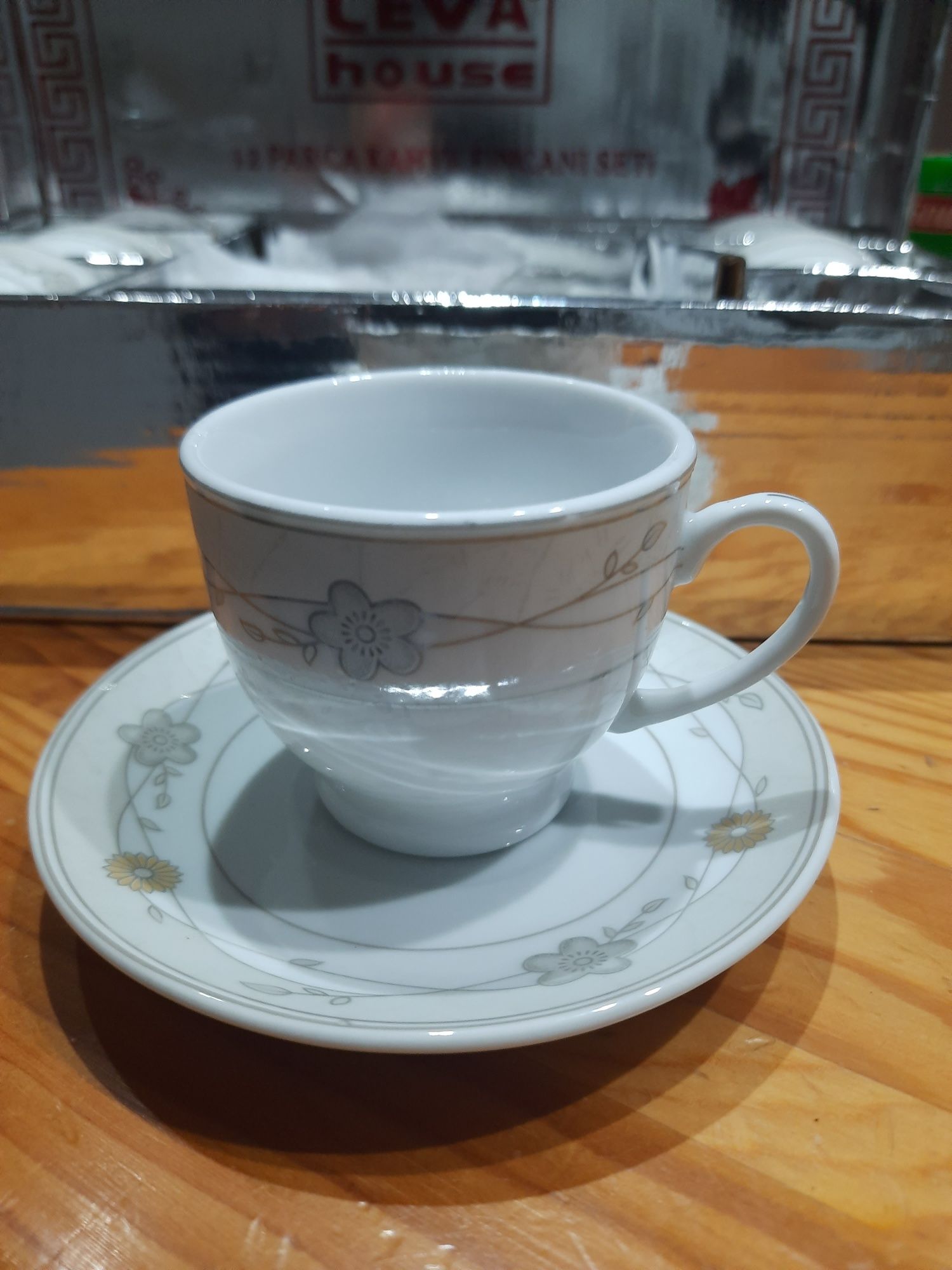 Porcelanowy zestaw do kawy po turecku/ do espresso.