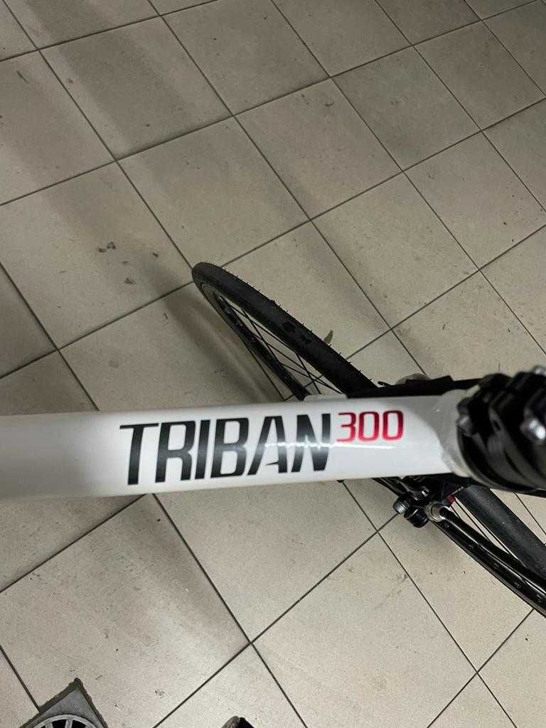 Bicicleta de estrada Triban 300