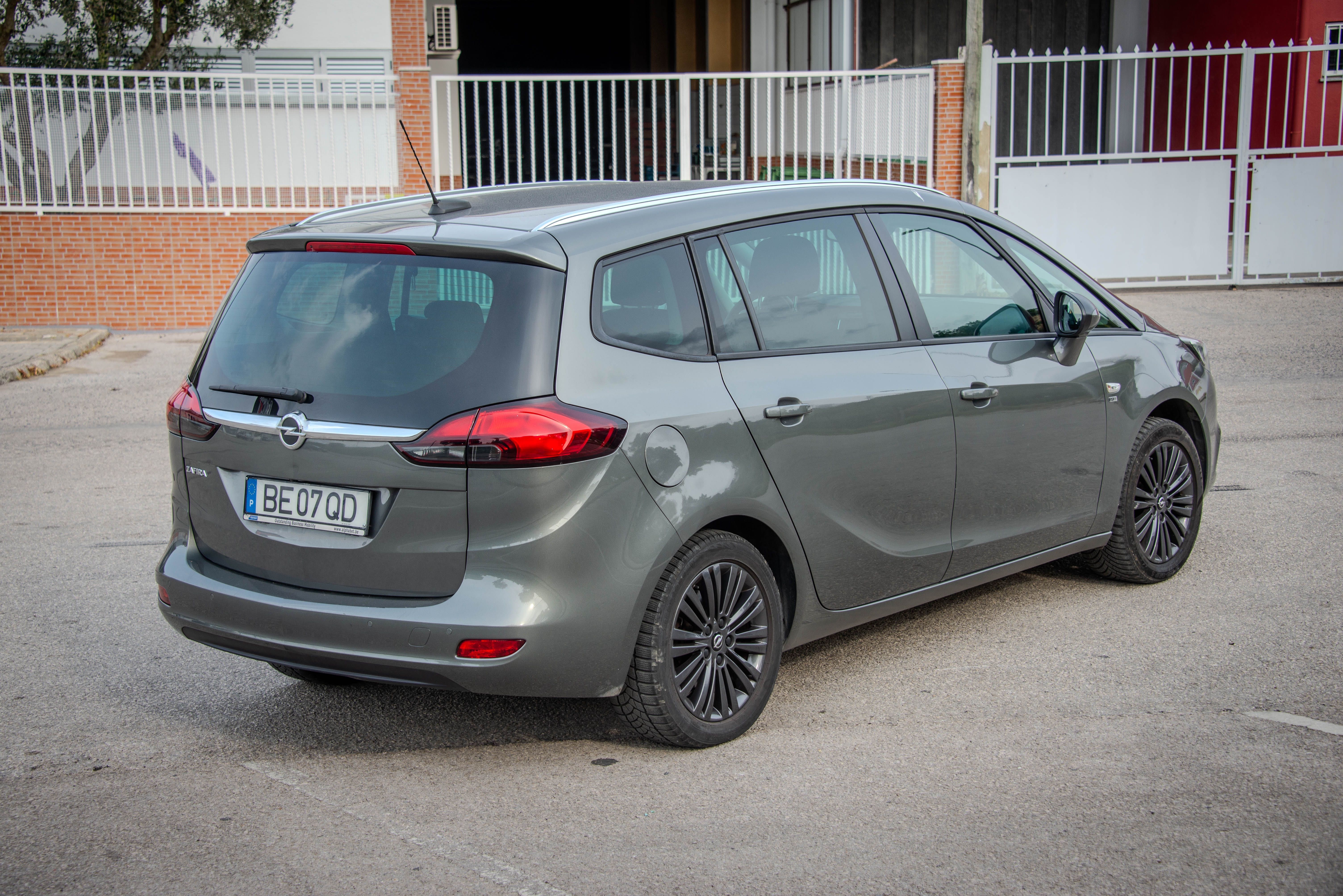 Opel Zafira 2019