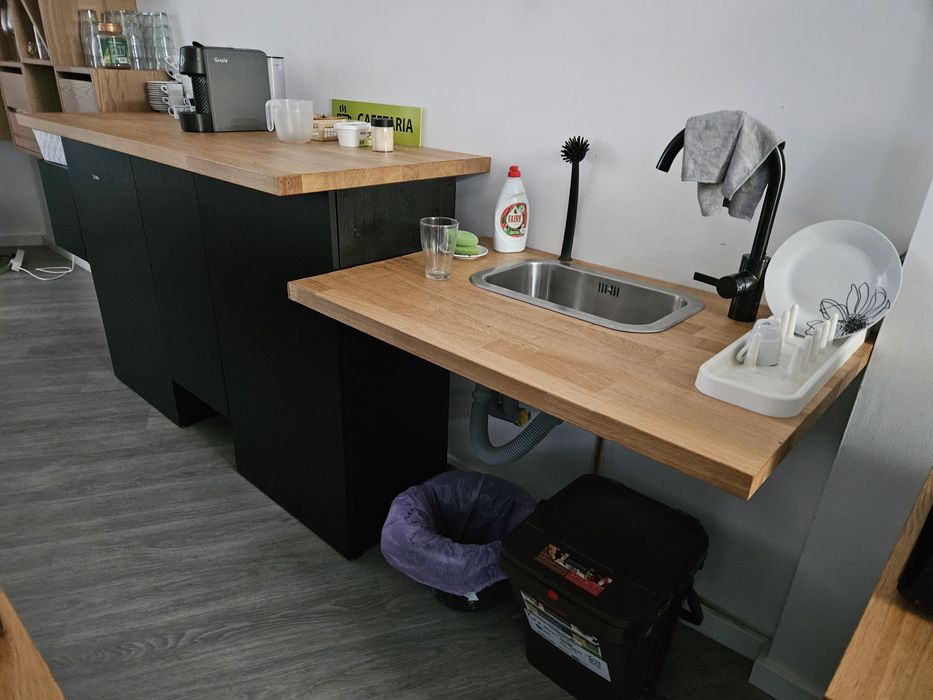 Vendo balcão modular, bom para restauração