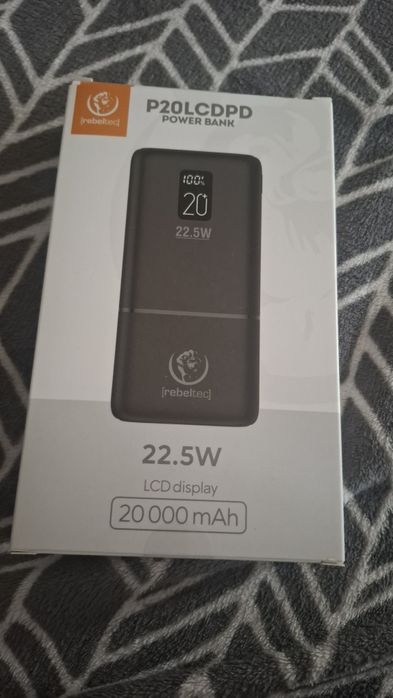 Power bank P20LCDPD