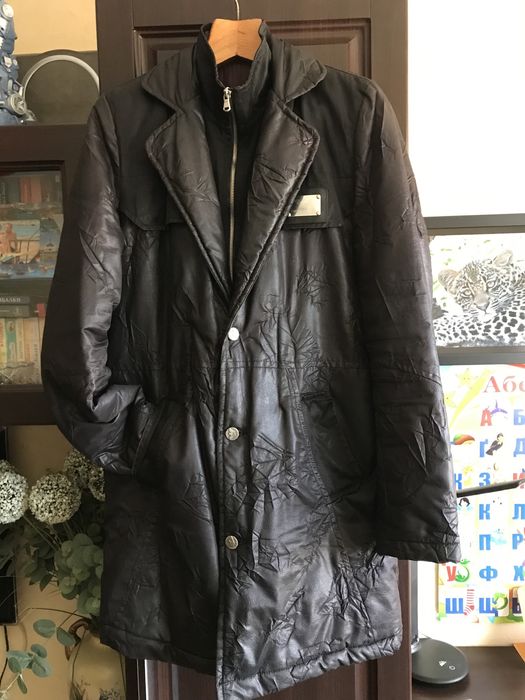 Деми пальто ,,Armani” 50 размера