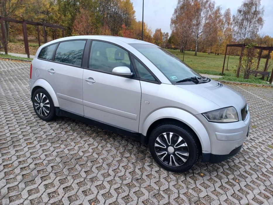Audi  // A2  // -- GAZ ---  //