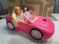 Auto dla Barbie z lalkami