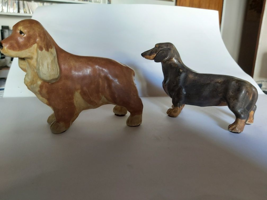 2 cães porcelana de colecção