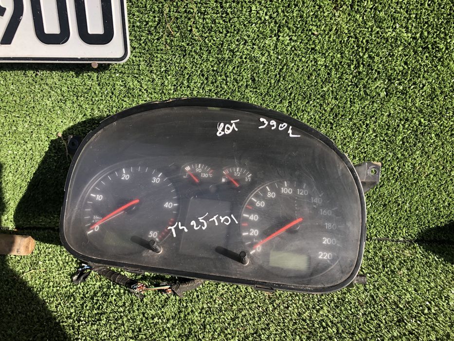 Панель приладів спідометр VW t4 transporter 2.5 tdi