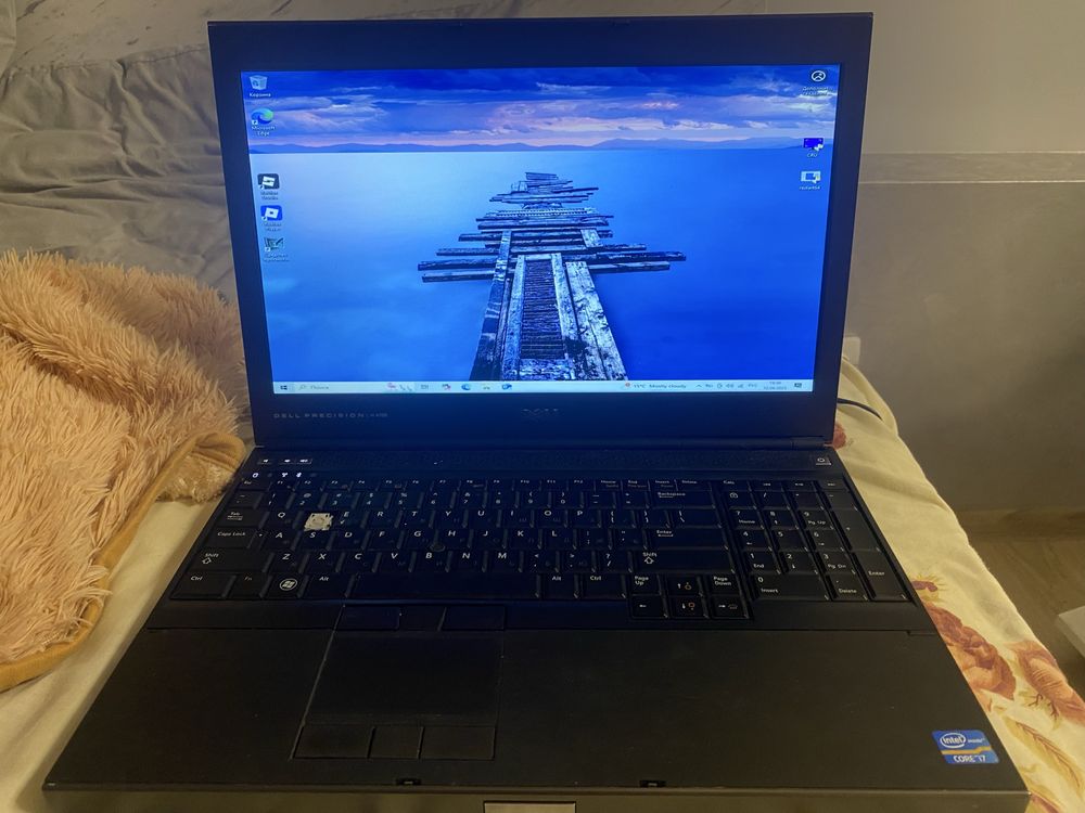 Ноутбук dell m4700