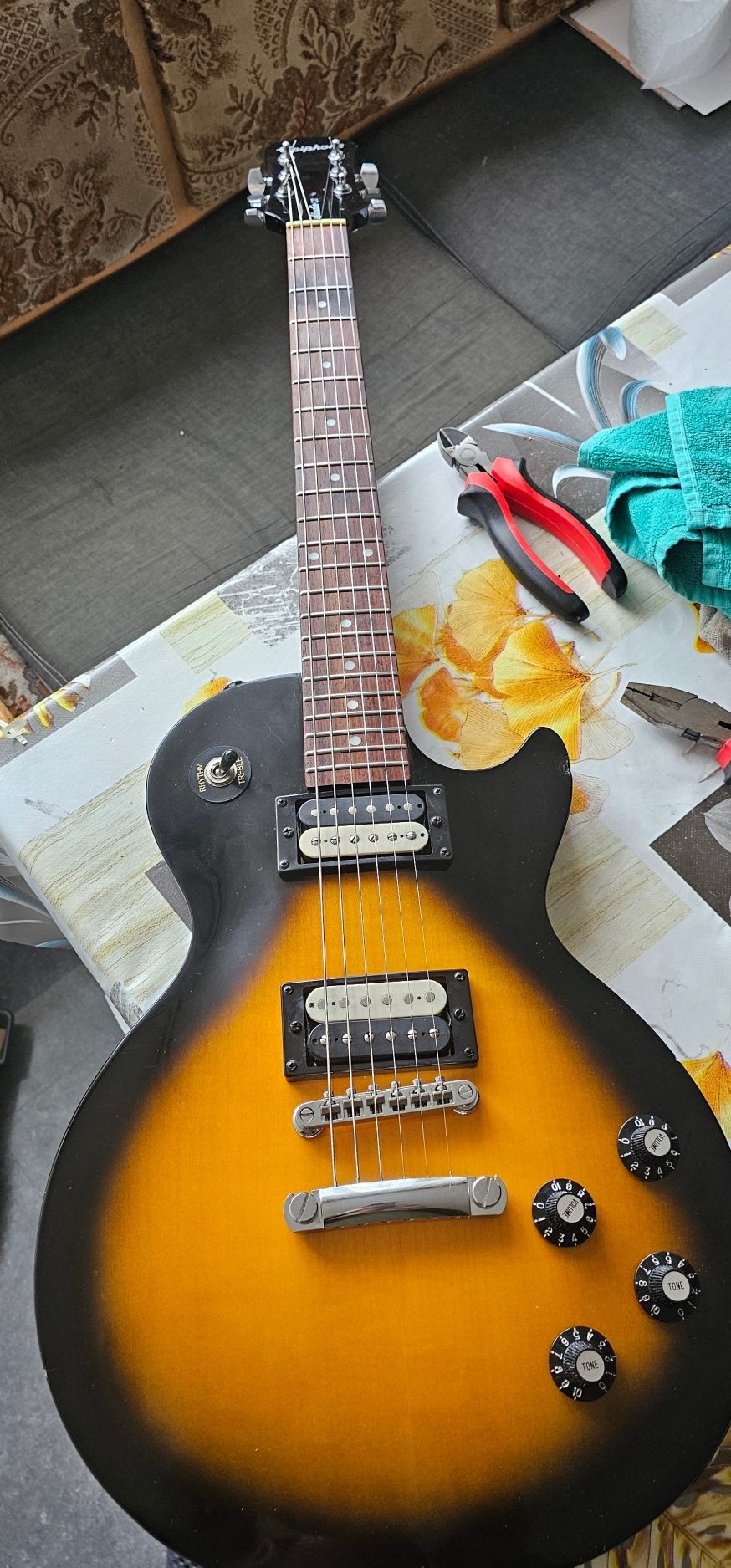 Epiphone Les Paul studio e1