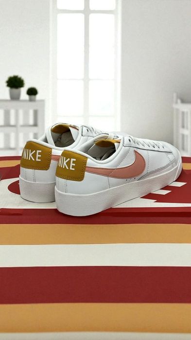 Оригінальні,натуральні,кросівки Nike Blazer Low LE,р.39