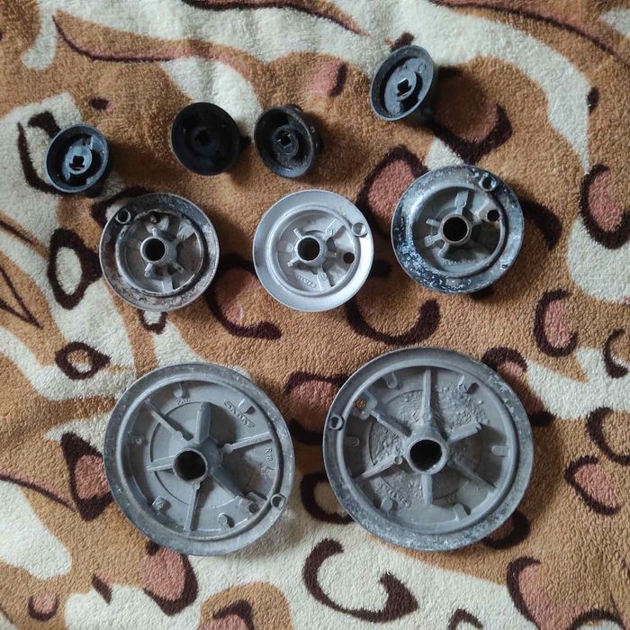 Конфорки,ручки ,решеткак газовой плите Врозамет