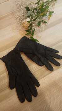 Czarne skórzane klasyczne rękawiczki skóra naturalna 20