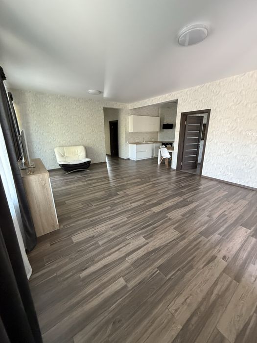 Довгострокова аренда затишного будинку - с.Братське