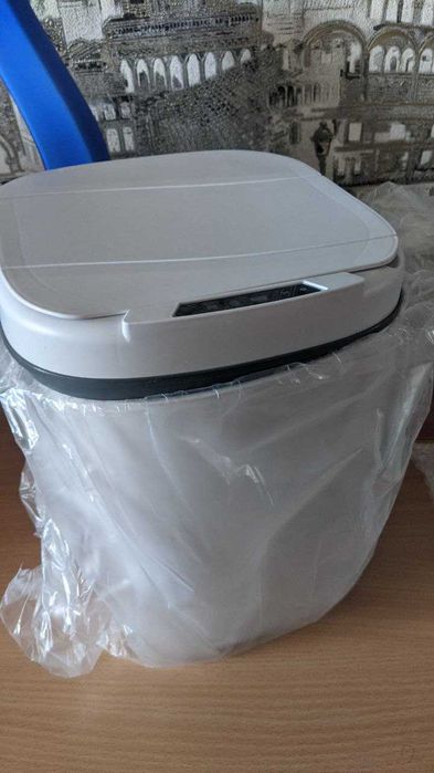 Автоматическое сеснорное мусорное ведро