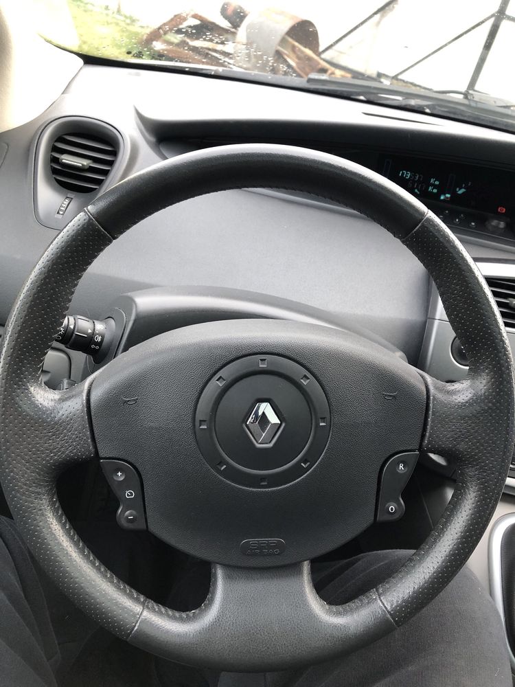 Renault scenic 2005