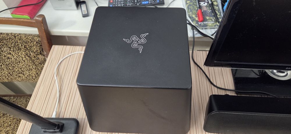 Саундбар, акустика для ПК RAZER Leviathan V1