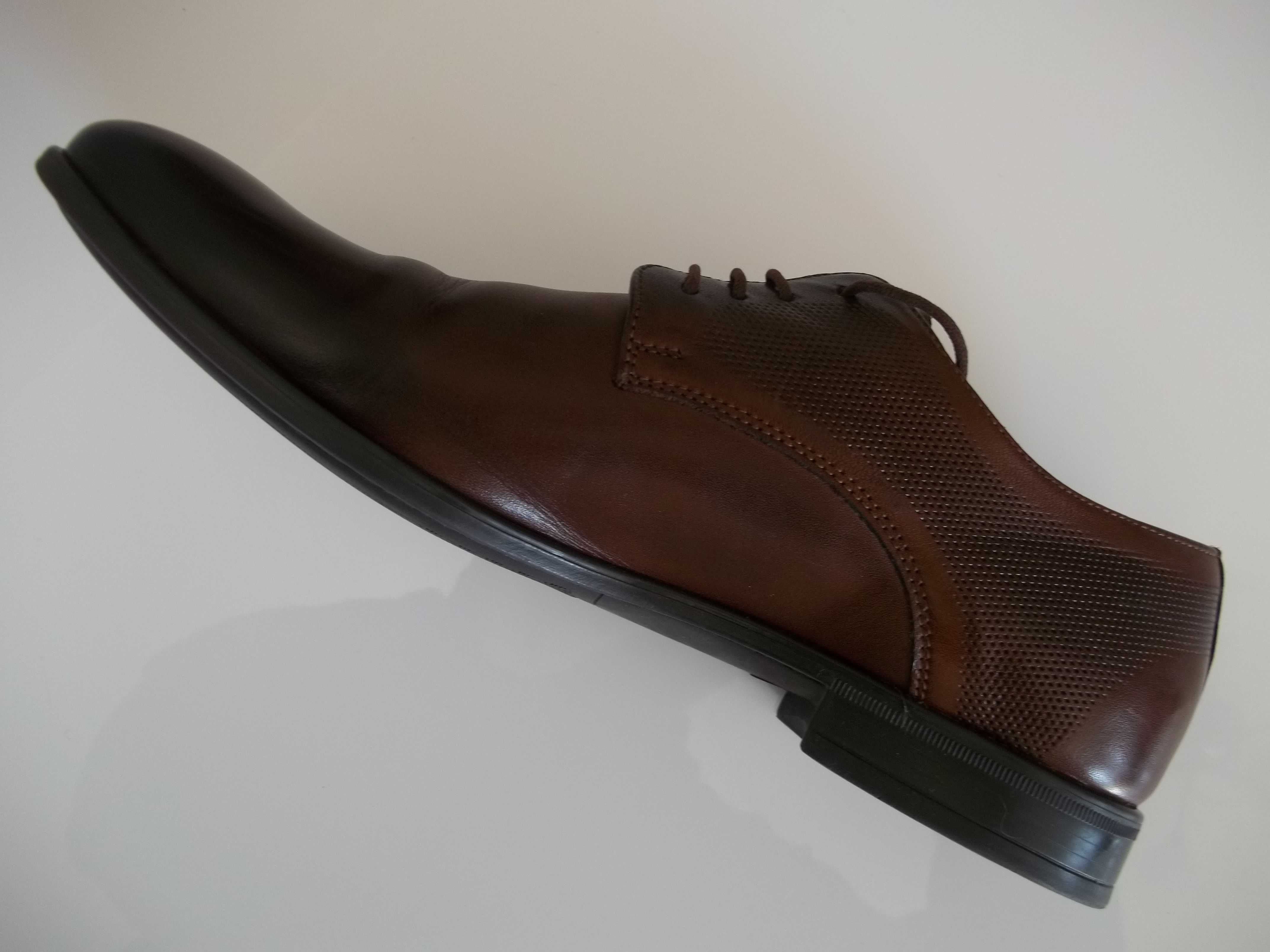 Półbuty Buty męskie LAVAGGIO R.39 26,5 CM.