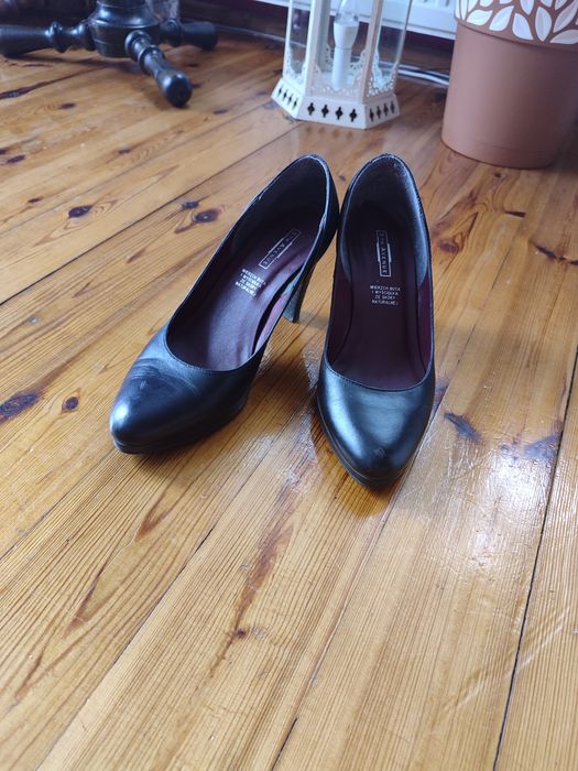 Sprzedam skórzane buty