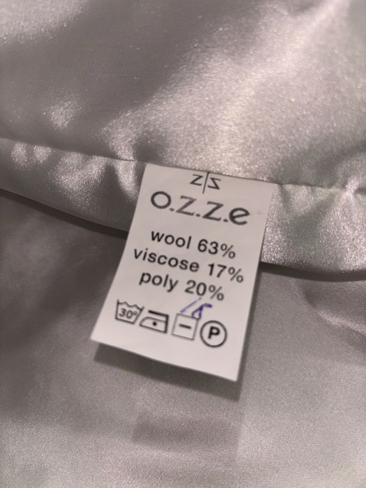 Wełniana kurtka z futrzanym kołnierzem r. S ( jak sobol )