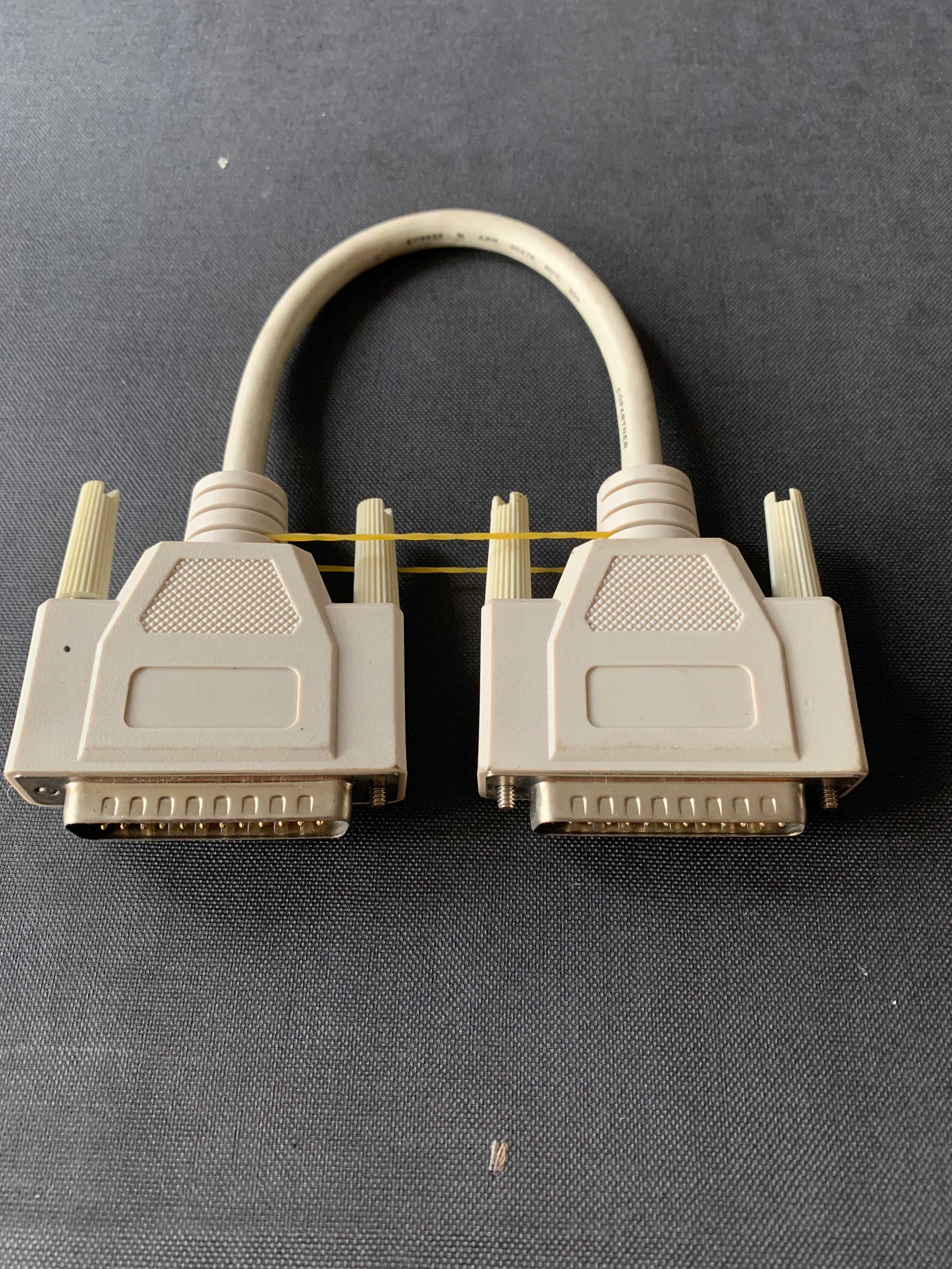 Kabel ze złączami DB25M/ DB25M, długość 24 cm ze złączami, nowy.