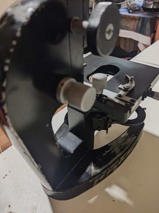 Продам мікроскопом