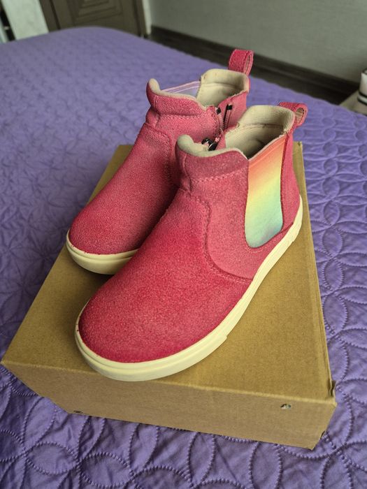 Дитячі черевики, чобітки UGG розмір 28.5