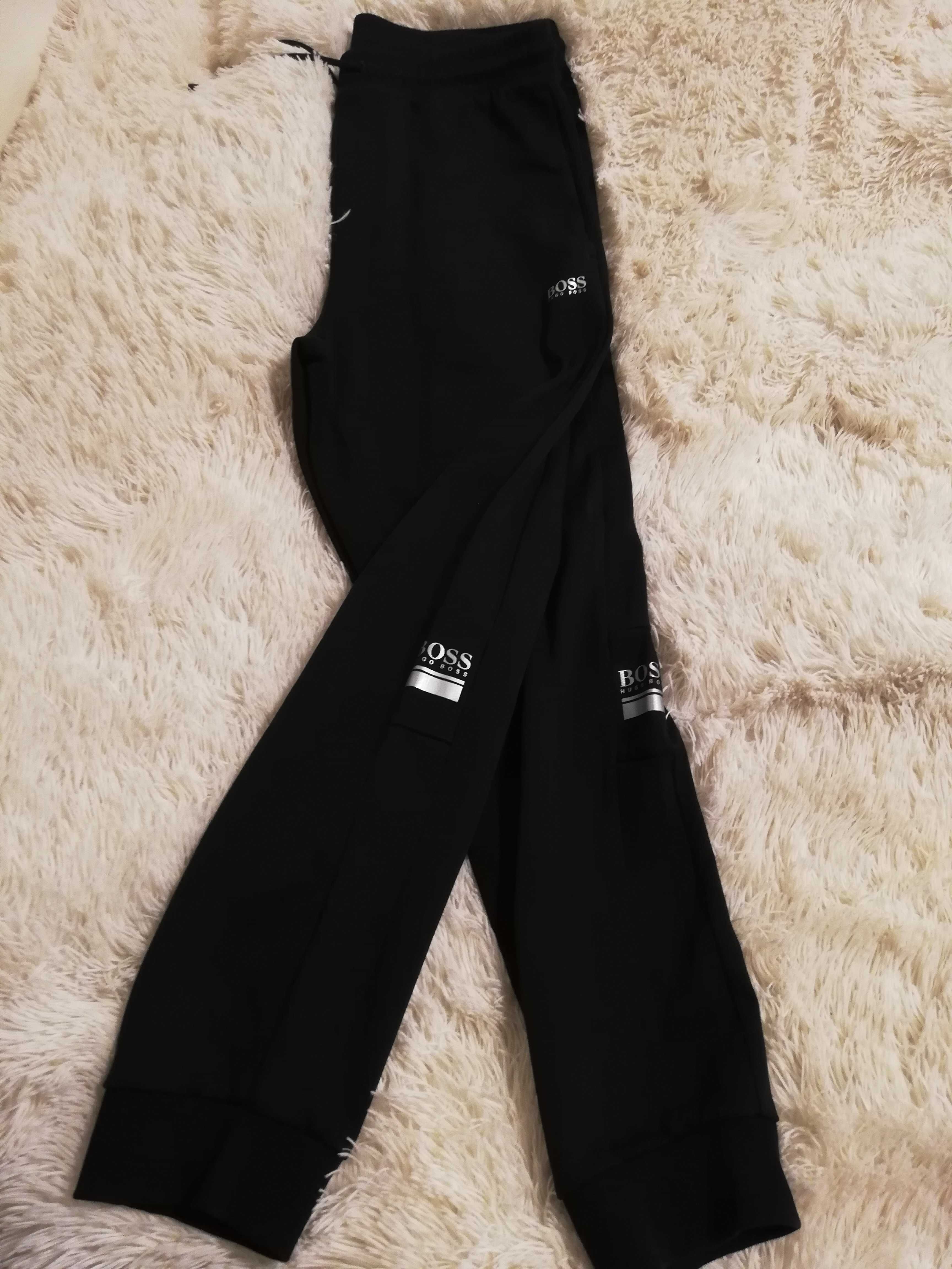spodnie dresowe Hugo Boss M 38