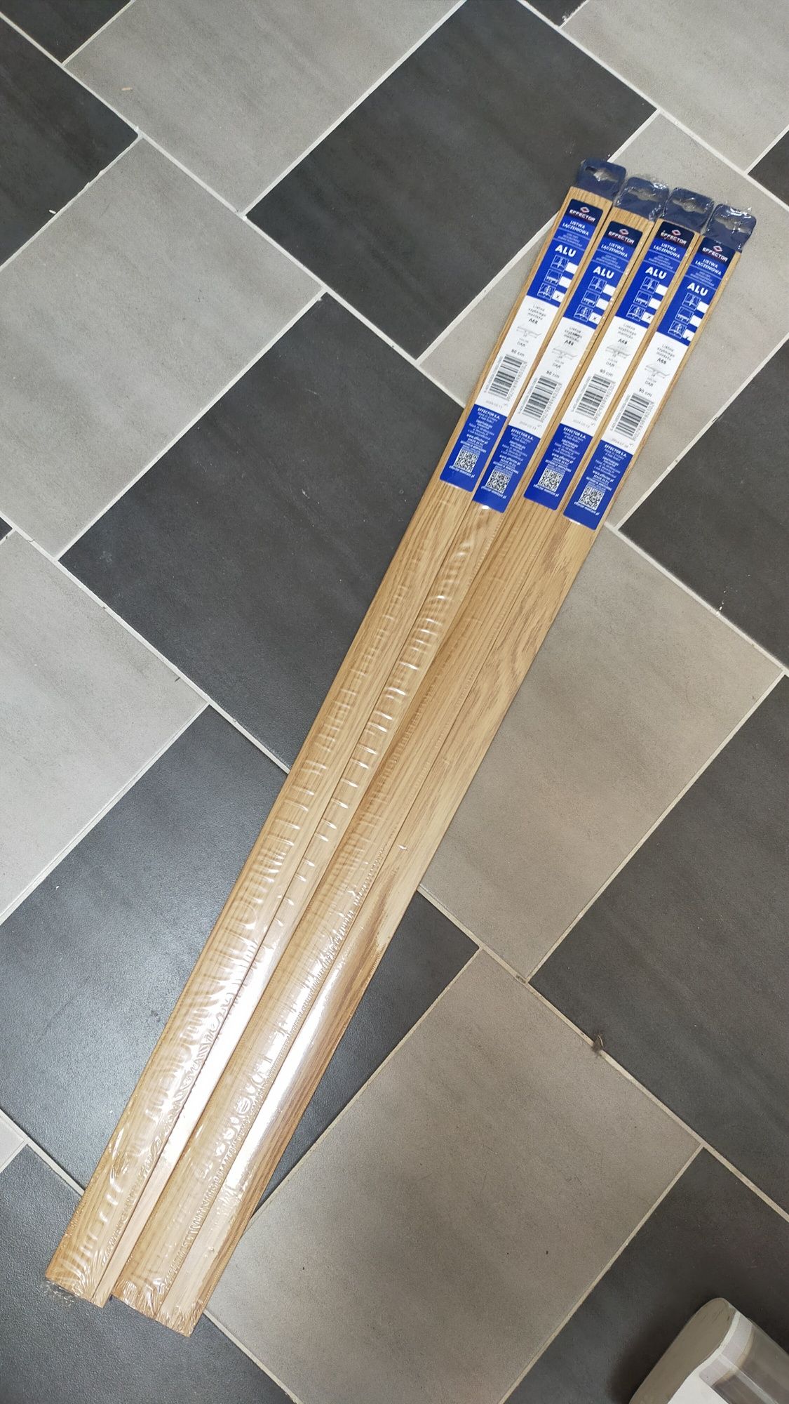 Listwa łączeniowa Effector ALU A68 dąb 90 cm