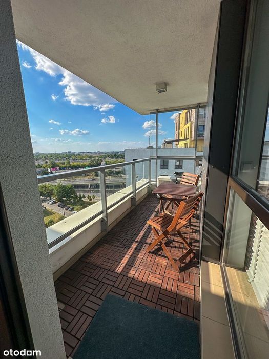 Ostatnie piętro, Klimatyzacja, Widok na Warszawę