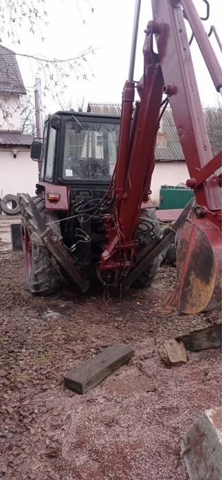 продам екскаватор