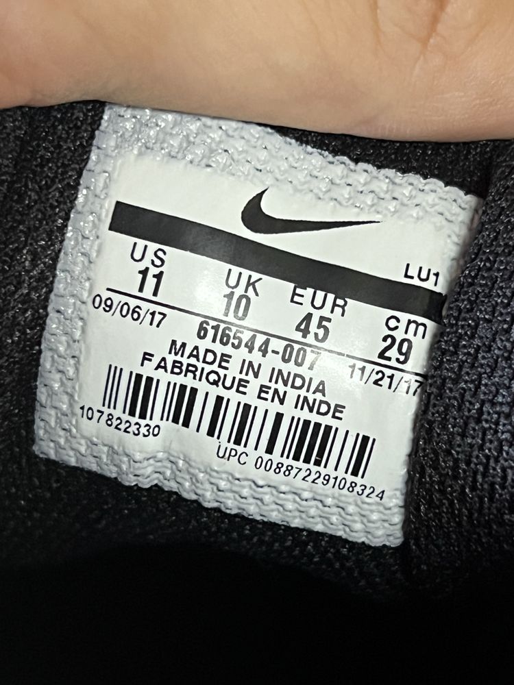 Nike t lite кроссовки оригинал 45  размер черные
