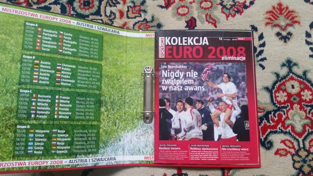 Kolekcja Euro 2008 PS (segregator + jeden zeszyt)