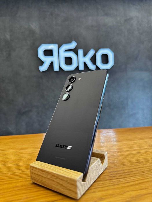 Вживаний Samsung Galaxy S23 8/128GB (Phantom Black) (Global)