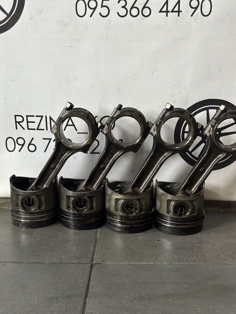 Поршень шатун Mitsubishi Pajero,L200,Hyundai H200,Galloper 4D56 2.5 TD