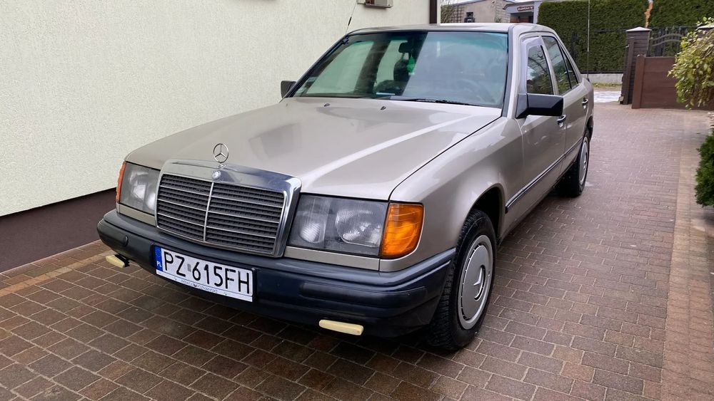 Mercedes-Benz W124 (1984-1993) Mercedes-Benz W124 250d 1988 - elegancki klasyk z oszczędnym silnikiem