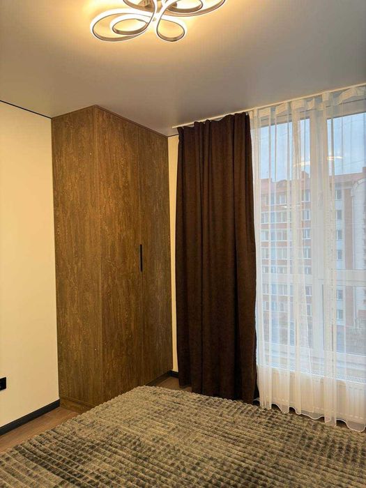 Сучасна 1.5 кімн р-н Універсаму, вул.Заміська