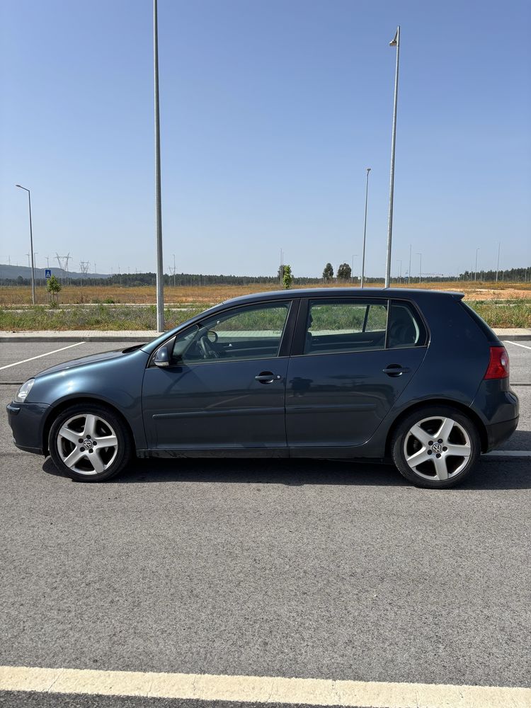 VW Golf V 2.0 TDI