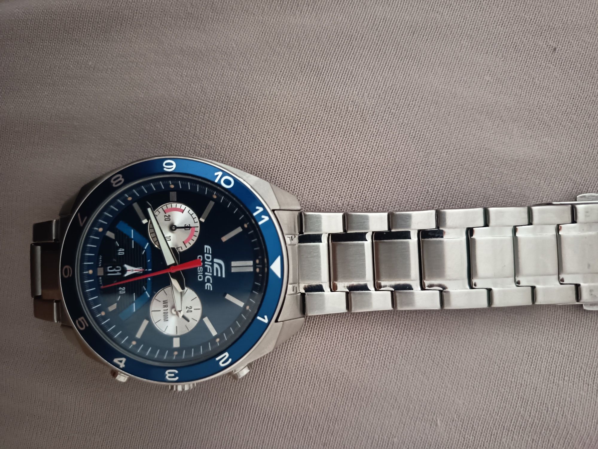 Zegarek CASIO Edifice