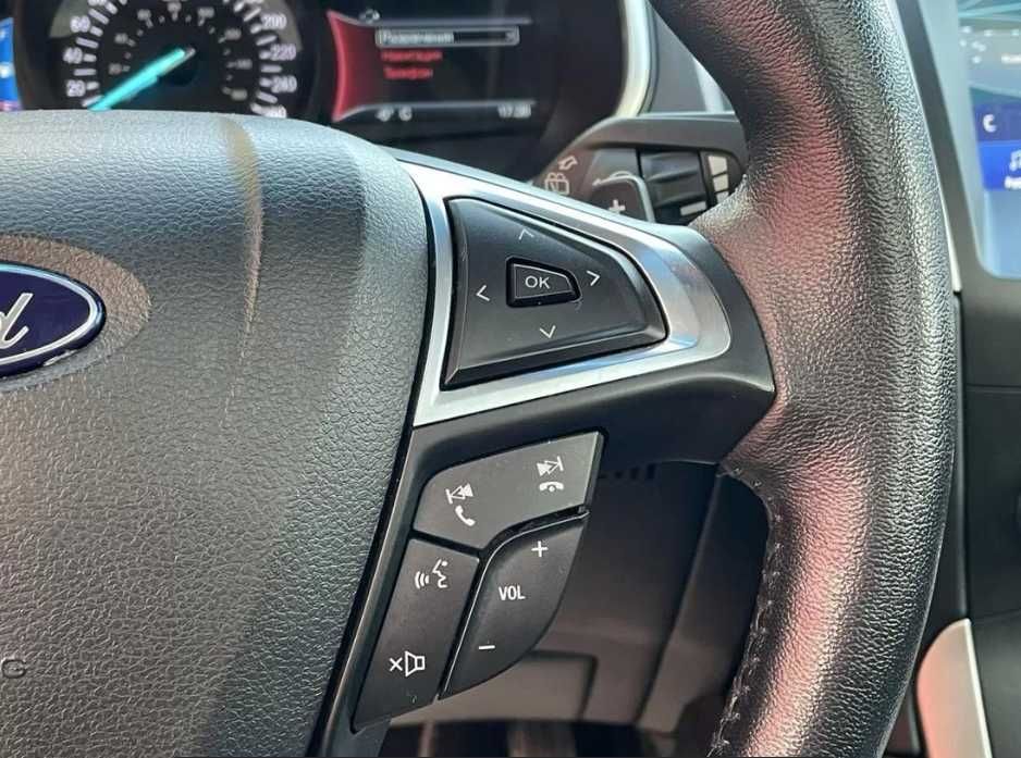 Ford Edge 2019 року