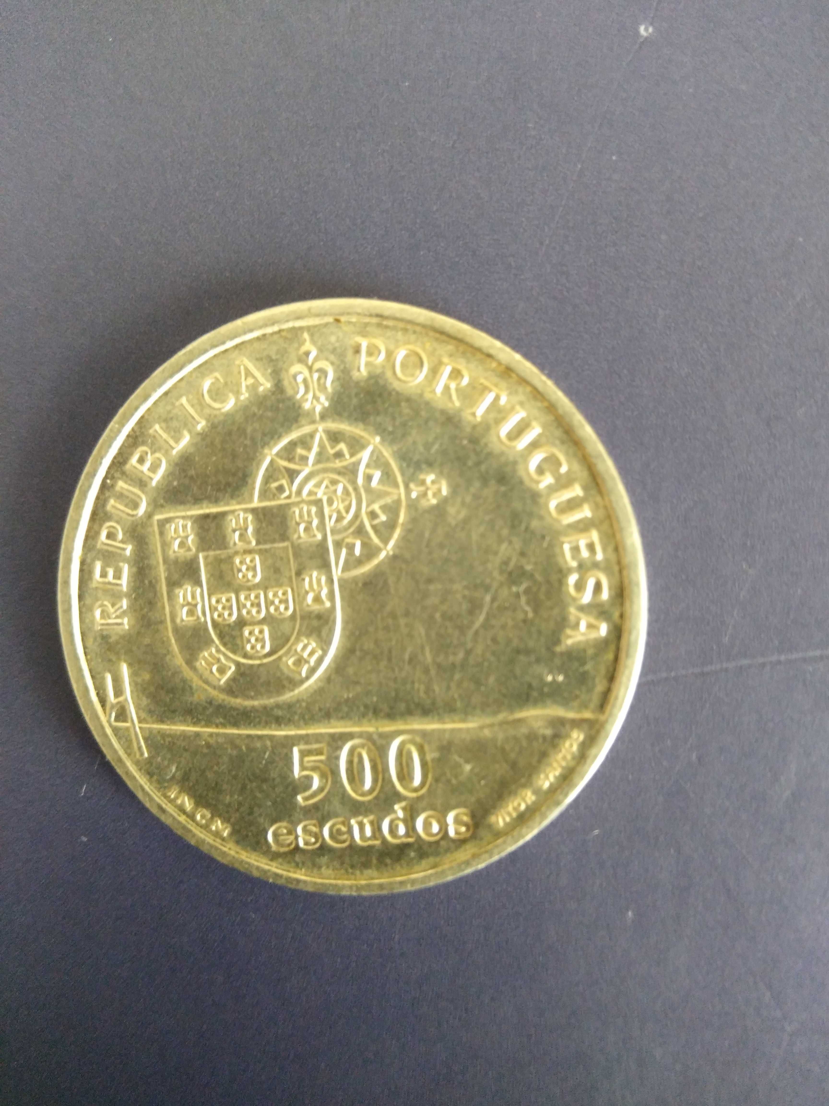 Vendo estas três moedas comemorativas