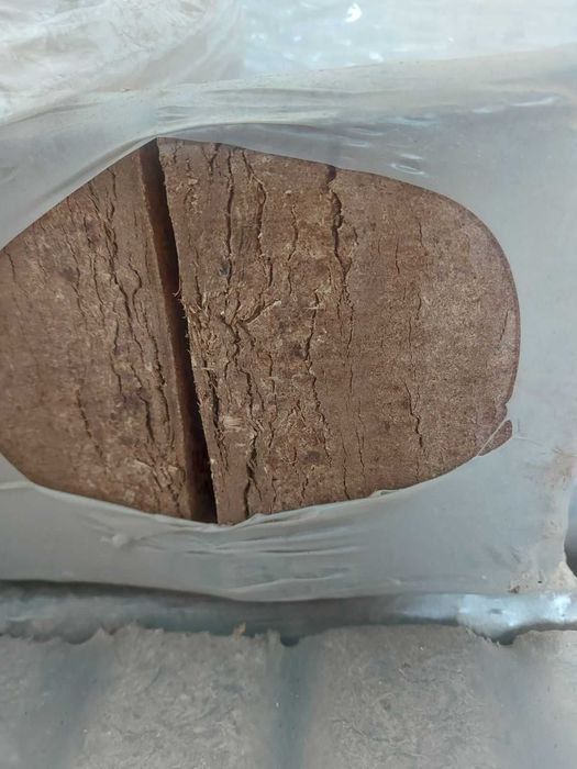 Брикеты РУФ дуб заменитель дров. Места занимают мало, а жара больше