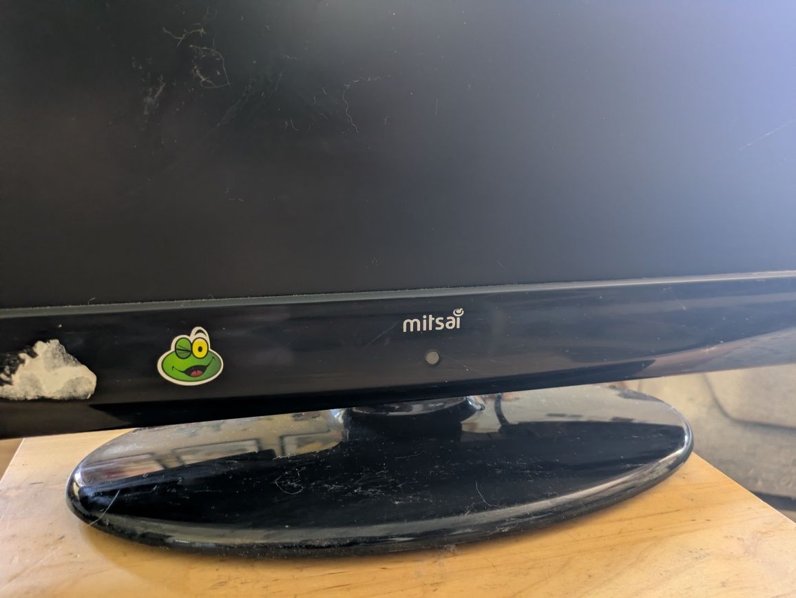 Monitores e TVs avariados (peças)
