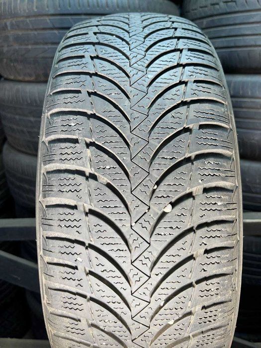 195/60 R15 Nexen  пара зима