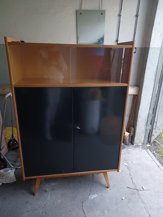 Szafka duetu Lejkowski&Leśniewski