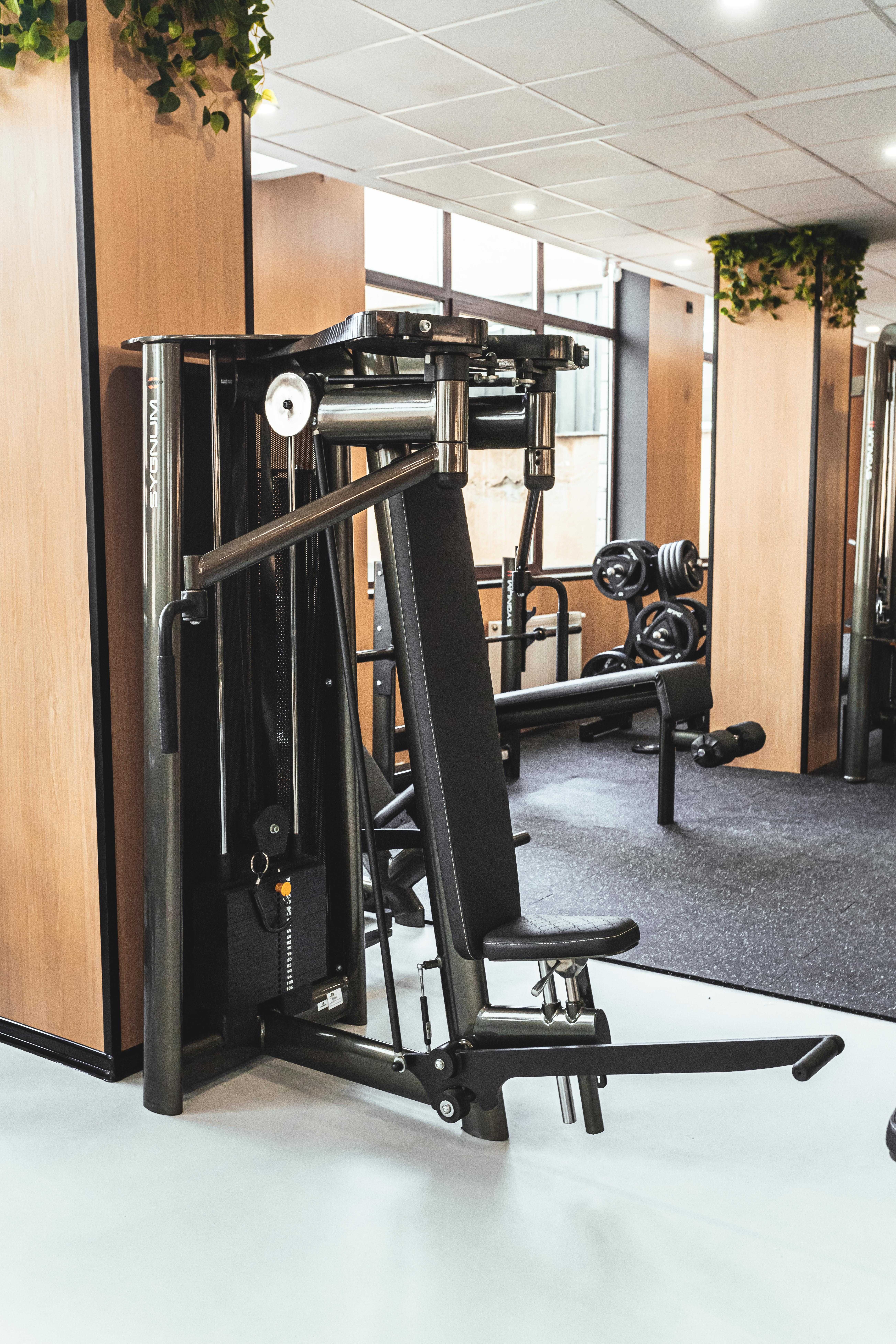 Zregenerowany pakiet maszyn ze stosem Gym80 Sygnum