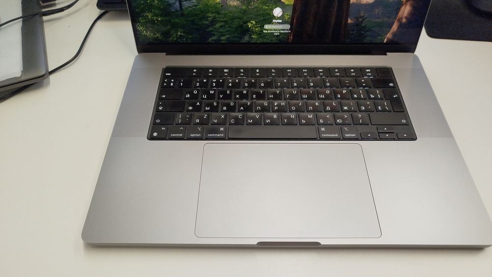 MacBook Pro 16 2021 M1 Pro  / 512 Gb SSD / DDR5 32 Gb